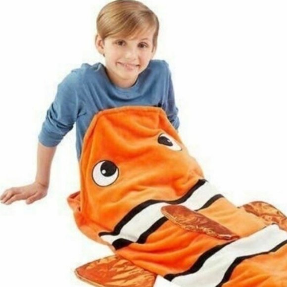 COPY - JAY FRANCO Plush & Playful Clown Fish Tail Nemo 22.5" x 55" Ages 4+ Blan… - Picture 1 of 13